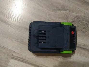 Ostali alati i mašine: Prodaju se posebno. Ispravno LuxTools AK-20/2.0max. 20V 2.0Ah 40Wh — 13