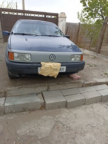 сивик мотор: Volkswagen Passat: 1988 г., 1.8 л, Механика, Бензин
