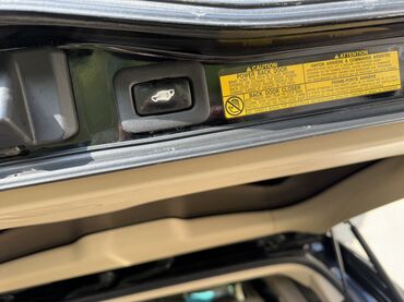 Toyota: Toyota Land Cruiser: 2012 г., 4.6 л, Автомат, Бензин, Внедорожник — 7