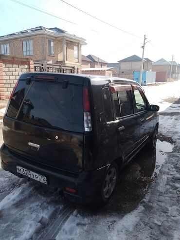 купить 124 мерседес: Nissan : 2001 г., 1.3 л, Автомат, Бензин, Купе