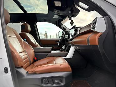 бампер на ешку: Toyota Тундра: 2022 г., 3.5 л, Автомат, Бензин, Пикап — 8