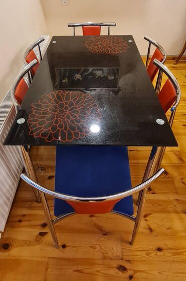 kuxna stol: Для кухни, Б/у, Нераскладной, Квадратный стол, 6 стульев