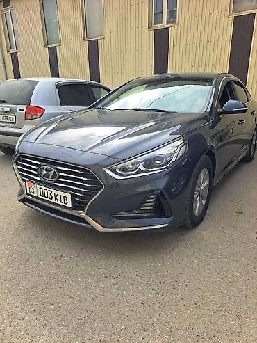 Hyundai Sonata: 2018 г., 2 л, Автомат, Гибрид