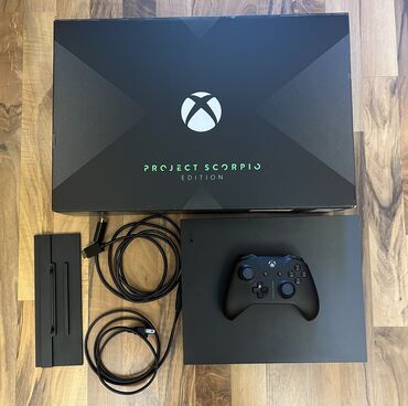 xbox series s qiymeti v Azərbaycan | Xbox One: Xbox One X Scorpio Limited Edition! 1TB Tam ideal vəziyyətdədi, cuzi