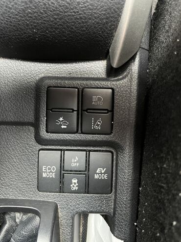 Toyota: Toyota Corolla: 1.5 l | 2019 il Universal — 5