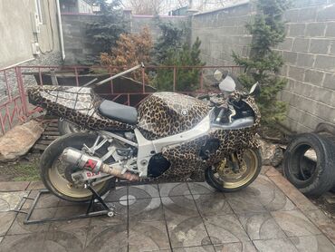 Мотоциклы: Спортбайк Suzuki, 1000 куб. см, Бензин, Взрослый