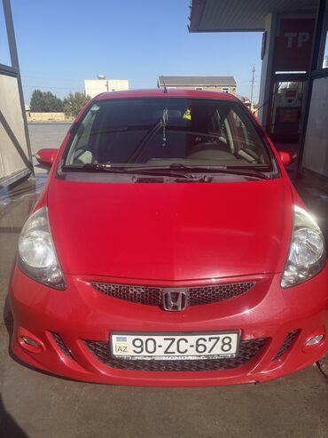 honda civic qiymeti: Honda Jazz: 1.5 l | 2006 il Sedan