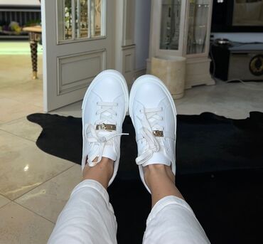 кроссовки женские 40 размер: Hermès day sneakers доступны к заказу все размеры!!!😍😍 Разные модели