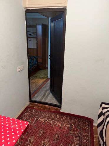 Uzunmüddətli kirayə mənzillər: 2 otaqlı mənzil (mebel və əsas əşyalarla) 250 manat 1 otaq 2yə -da lalafo.az — 3 Uzunmüddətli kirayə mənzillər: 2 otaqlı mənzil (mebel və əsas əşyalarla) 250 manat 1 otaq 2yə — 3