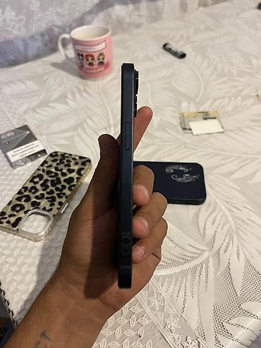 mac mini m2: IPhone 13, Midnight, Face ID — 3