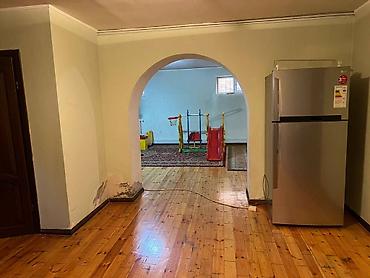 Долгосрочная аренда домов: 330 м², 7 комнат — 3