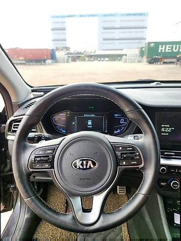 hyundai ionic: Kia Niro: 2020 г., Гибрид, Кроссовер — 6