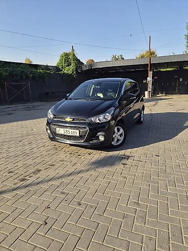Chevrolet Spark: 2017 г., 0.1 л, Автомат, Бензин, Хэтчбэк