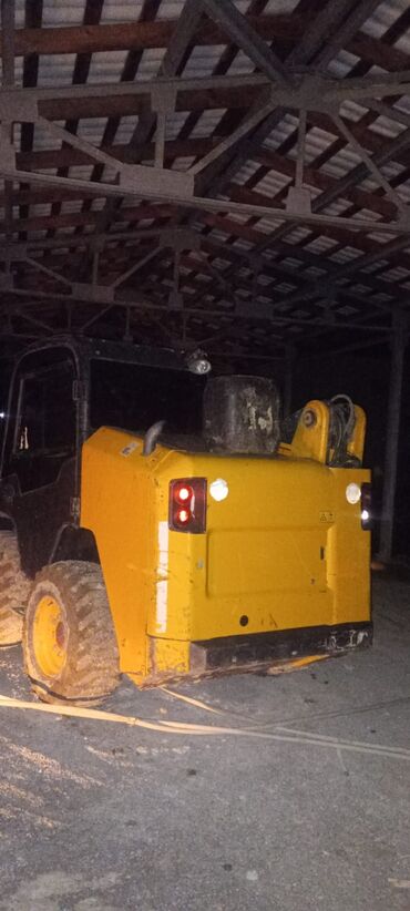 Ekskavatorlar: Məhsul: JCB 225 ECO PowerBoom mini yükləyici (skid-steer) — 3