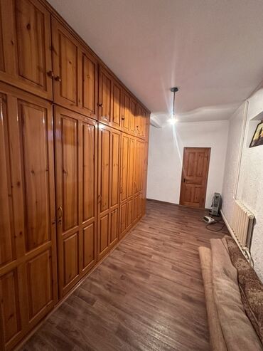 Продажа домов: Дом, 130 м², 4 комнаты, Агентство недвижимости, Косметический ремонт — 15