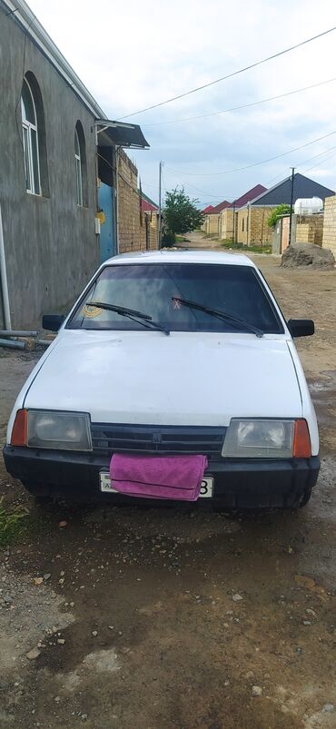VAZ (LADA): VAZ (LADA) 21099: 0.8 l | 1996 il 500000 km Sedan