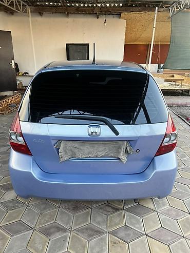 колпак на зил ммз: Honda Fit: 2008 г., 1.3 л, Автомат, Бензин, Хэтчбэк — 6
