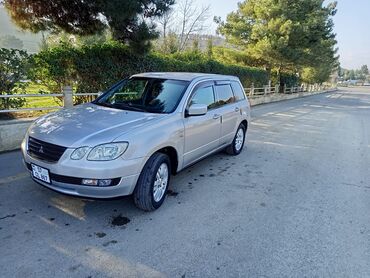 Mitsubishi: Təcili. Mitsubishi Airtrek – gümüş rəngli, şəhər və uzun yol üçün çox — 4