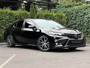 камри 45 се: Toyota Camry: 2021 г., 2.5 л, Вариатор, Гибрид, Седан — 1
