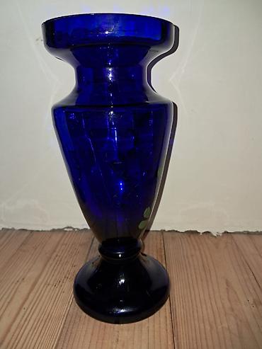 parliament aqua blue: Olcu 37 - 30 Sm !!! Bezi Xirda Ciziqlari Var Ustunde !!! Cati Yoxdur — 2