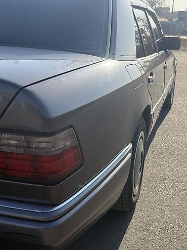 song plus: Mercedes-Benz W124: 1994 г., 2.2 л, Механика — 3
