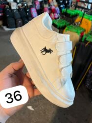 Women's Sneakers and athletic shoes: Bu modellərin hər birindən 1 razmer qalıb, Ona görə münasib qiymətə — 7