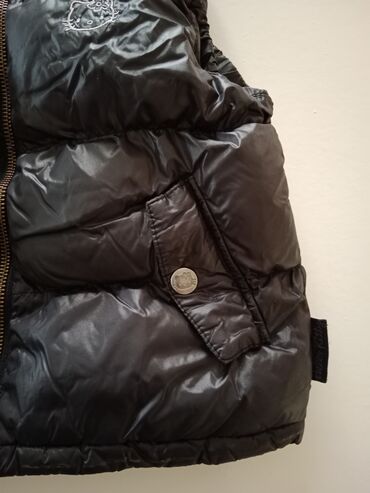 Jakne, kaputi i prsluci: H&M, Perjani prsluk, 104-110 — 7