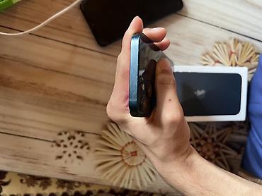 a 13 telefon: IPhone 13, 128 GB, Qara, Face ID — 3