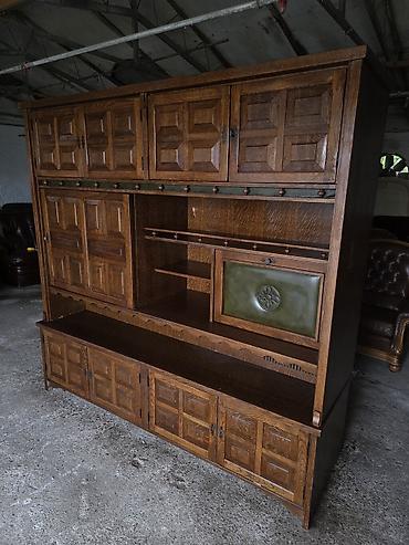Stilske vitrine: Masivna drvena vitrina/sekretar u klasičnom stilu - Materijal: puno — 7
