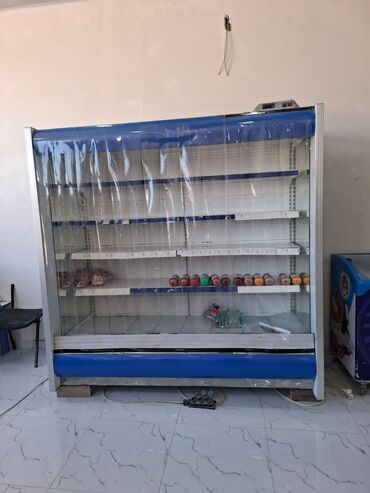 ikinci el derin dondurucu: Soyuducu Vitrini 1700 AZN satılır ❗ Tam işləkdir ölçü en. 2 mt, hün 2