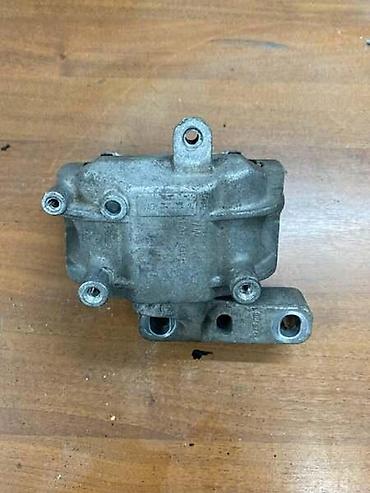 citroen picasso: NOSAC MOTORA ZA VOLKSWAGEN GOLF 6 - 1K0199262 | Nosac motora za Golf — 3