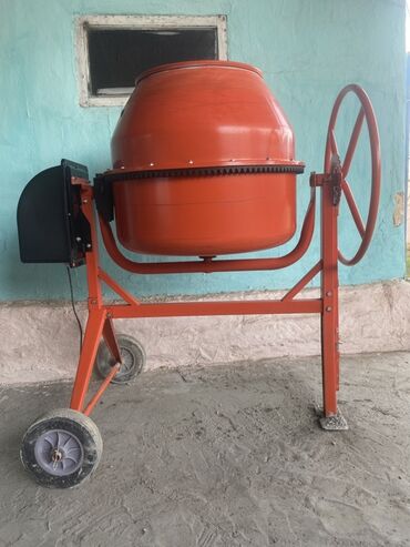 миксер для раствора: Бетономешалка Гравитационная, Средняя (150 - 300 л)