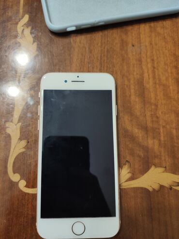 Apple iPhone: IPhone 8, 64 GB, Rose Gold, Barmaq izi