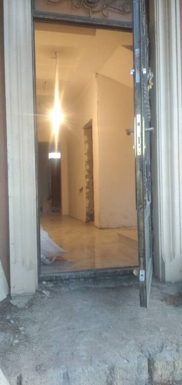 Həyət evləri və villaların satışı: Biləcəri 7 otaqlı, 328 kv. m, Orta təmir — 28