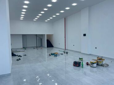 Digər kommersiya daşınmaz əmlakı: İdeal yer. Obyekt icareye verilir. Obyektin sahesi 80 kv- dır — 17