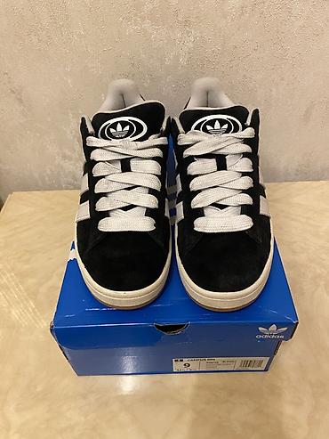 Adidas Campus 00s krossovkaları
- Ölçü: EU 42 2/3 lalafo.az -da Adidas Campus 00s krossovkaları
- Ölçü: EU 42 2/3
