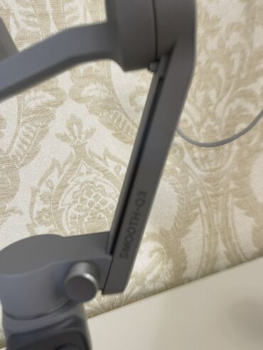 Другие аксессуары для фото/видео: Смартфонный стабилизатор ZHIYUN Smooth-Q3 с мини-штативом - 3-осевая — 5