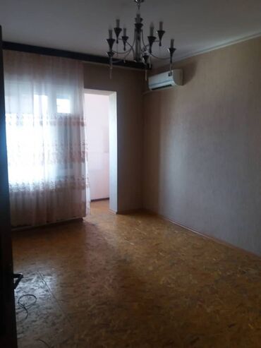 сдаётся квартира рядом рынок дордой: 1 комната, 34 м², 106 серия улучшенная, 8 этаж