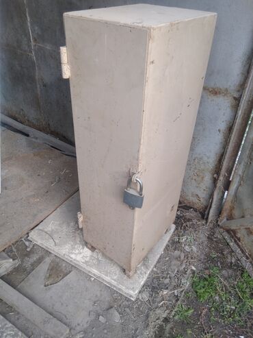 обувь ручной работы бишкек: Сейф для оружия. 5000 т.с