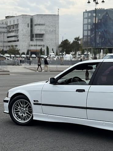Продажа авто: BMW 3 series: 1993 г., 1.8 л, Механика, Бензин, Седан — 8