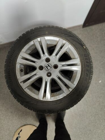 шины на венто: Шины 205 / 50 / R 16, Зима, Б/у, Комплект, Легковые, Япония, Bridgestone