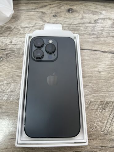 айфон бу 11 про: IPhone 14 Pro, Арзандатуу 10%, Колдонулган, 128 ГБ, Jet Black, Куту, 87 %