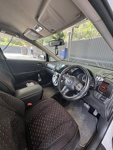 skyline r32: Toyota WISH: 2003 г., Автомат, Бензин, Минивэн — 4