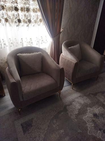 Qonaq otağı dəstləri: İşlənmiş, Divan — 5