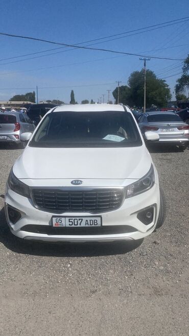 капият машина: Kia Carnival: 2018 г., 2.2 л, Автоматтык, Дизель, Вэн/Минивэн