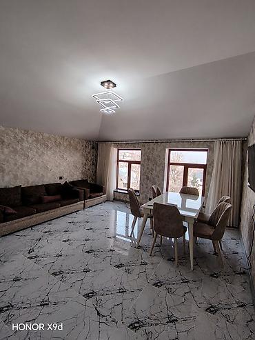 Yeni tikili: 3 otaqlı, Yeni tikili, 84 kv. m — 2