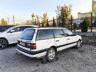 продо: Volkswagen Passat: 1988 г., 1.6 л, Механика, Бензин, Универсал — 3
