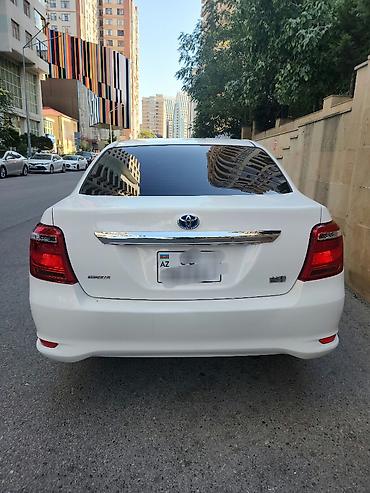 Toyota: Toyota Corolla: 1.5 l | 2019 il Sedan — 8