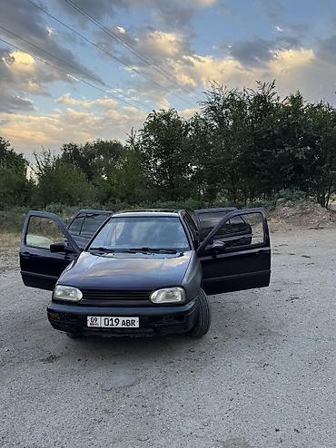 passat variant: Volkswagen Golf: 1993 г., 1.6 л, Механика, Бензин, Хэтчбэк — 3