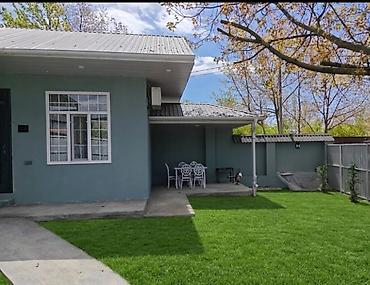 Günlük kirayə evlər: 60 kv. m, 2 otaqlı, İnternet — 1